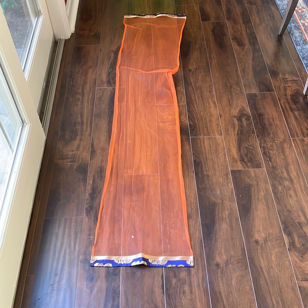 ORANGE AND PURPLE EMBROIDERED TRADITIONAL INDIAN size 10 diwali sari